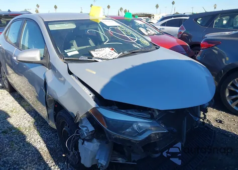 2015 Toyota Corolla Le z USA, uszkodzony, nr VIN 2T1BURHE3FC437359